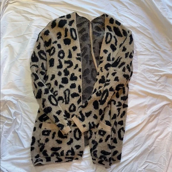 Women's Cardigan Bundle - Picture 3 of 3